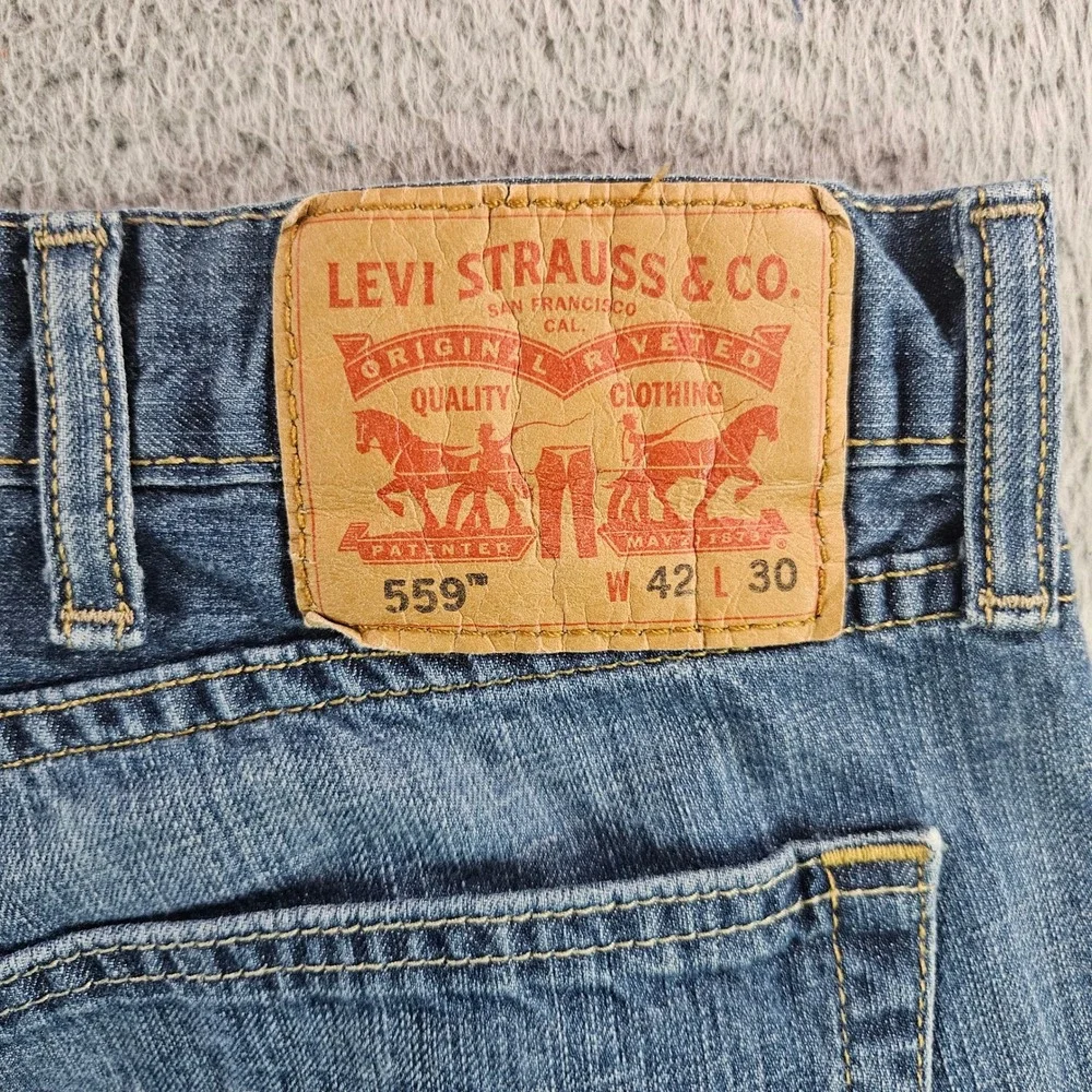 Levis 559 Relaxed Straight Jeans Mens 42x30 Blue Denim Medium Wash